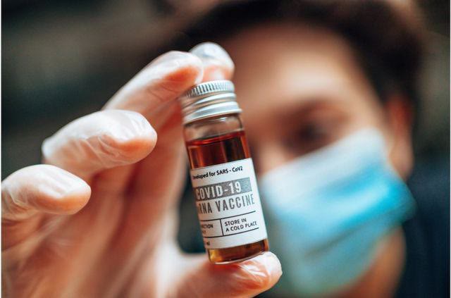 新冠疫情下中国加紧布局mRNA疫苗，提高接种率有何考量？