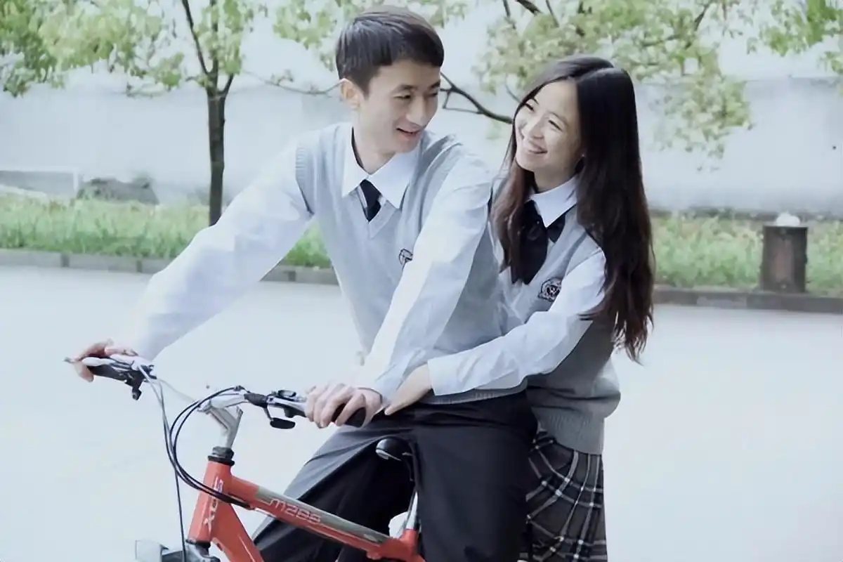 大学期间该不该谈恋爱？学姐分享真实心声与经历