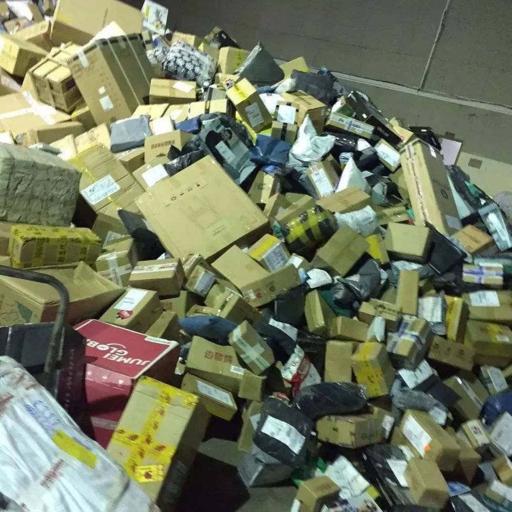 快递停运致女装店发货难,物流站点成电商复工最大阻碍