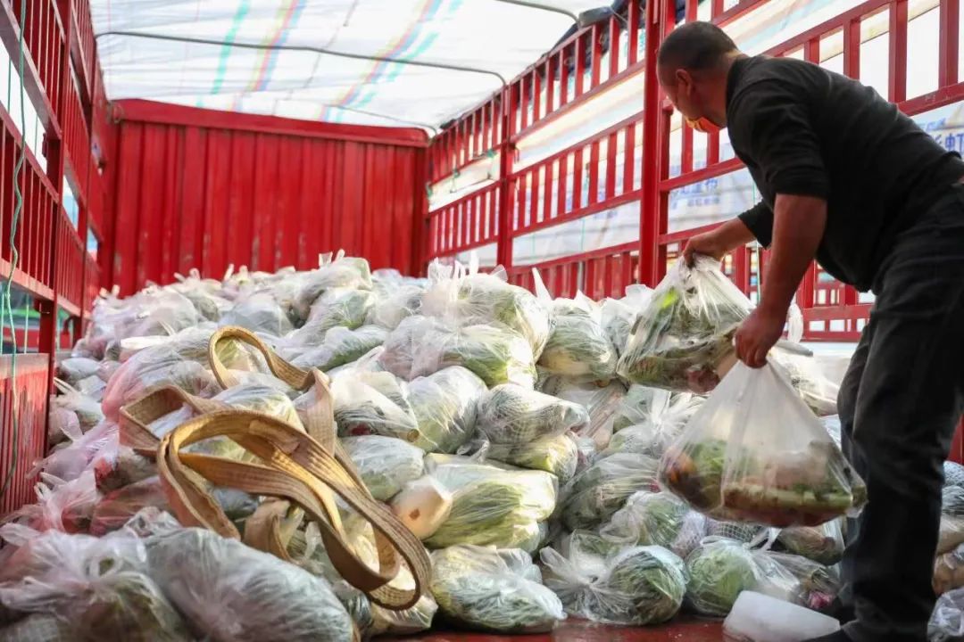 疫情防控期间我市全力保障群众生活必需品物资供应