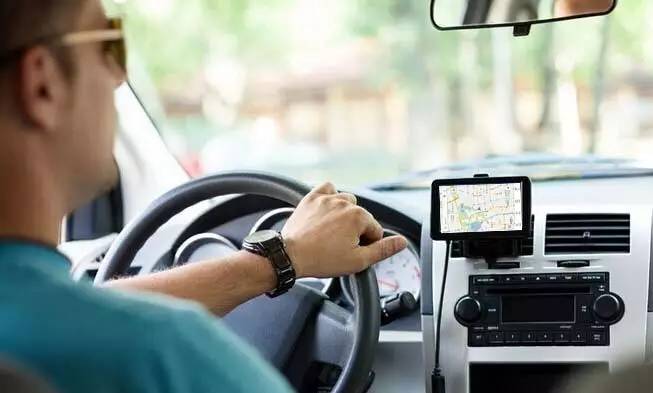 平安好车主研究:违章高发人群里,男女司机不良驾驶行为大不同